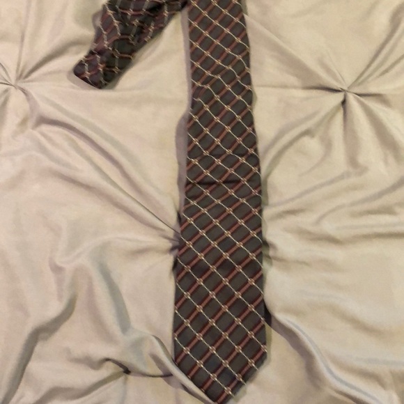 Gucci men’s tie - Picture 1 of 4